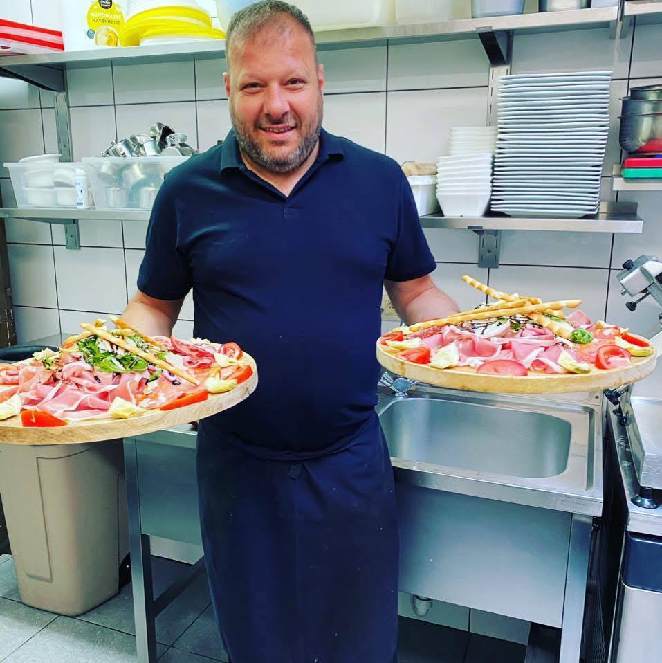 Préparation des antipasti